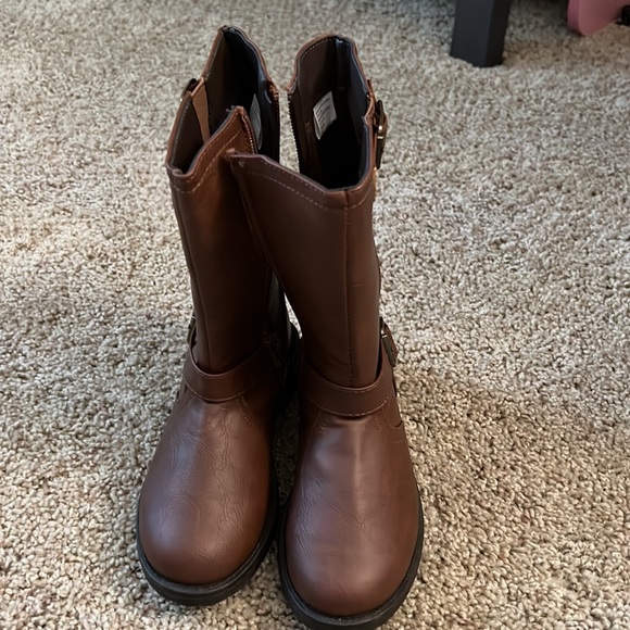 Brown leather boots size 11 - Picture 2 of 3